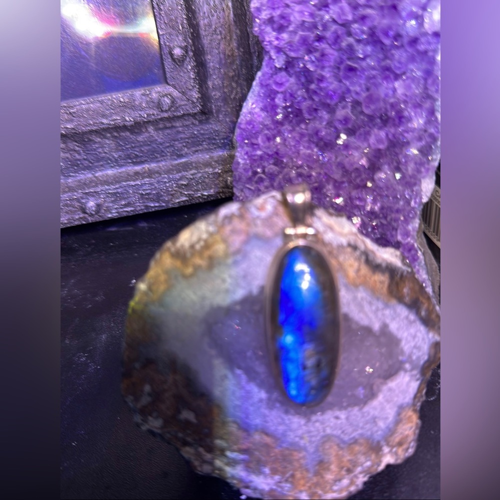 Beautiful blue labradorite pendant